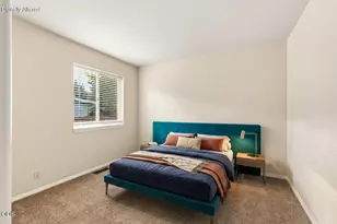 21326 Starling Dr, Bend, OR 97701 - Photo 19