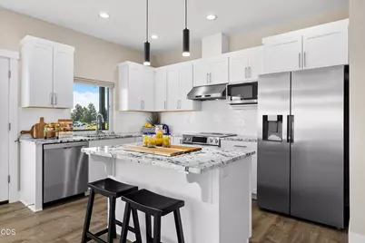 3525 SW Hillcrest Court, Redmond, OR 97756 - Photo 9