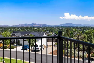3525 SW Hillcrest Court, Redmond, OR 97756 - Photo 9
