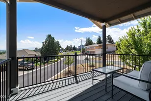 3525 SW Hillcrest Ct, Redmond, OR 97756 - Photo 7