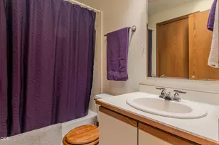 250 Sheridan St, Ashland, OR 97520 - Photo 25