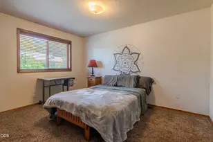 250 Sheridan St, Ashland, OR 97520 - Photo 23