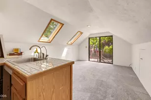 1040 E Main St, Ashland, OR 97520 - Photo 31