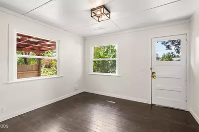 105 Maple Street, Phoenix, OR 97535 - Photo 3