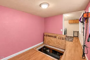 511 Mae St, Medford, OR 97504 - Photo 13