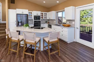 59639 Saskatoon Ln, Bend, OR 97702 - Photo 19