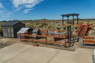 59639 Saskatoon Ln, Bend, OR 97702 - Photo 33