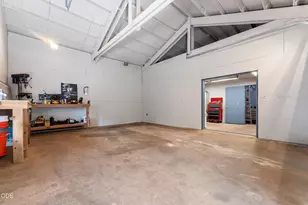 3127 Orchard Heights Rd NW, Salem, OR 97304 - Photo 41