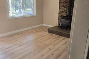52460 Pine Dr, La Pine, OR 97739 - Photo 9
