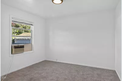 631 W Union Street, Roseburg, OR 97471 - Photo 7