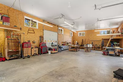 17760 Edmundson Road, Sisters, OR 97759 - Photo 43