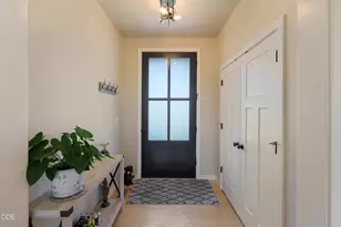63137 Iner Loop, Bend, OR 97701 - Photo 7