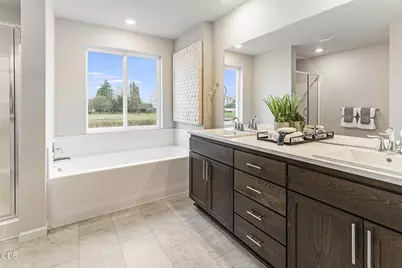 63102 NE Henningsen Pl, Bend, OR 97701 - Photo 15