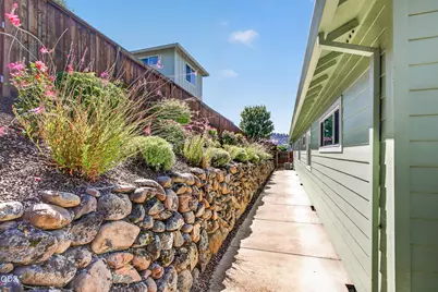 4303 Vineyard Terrace, Medford, OR 97504 - Photo 39