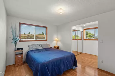 7680 Gladstone Avenue, White City, OR 97503 - Photo 11