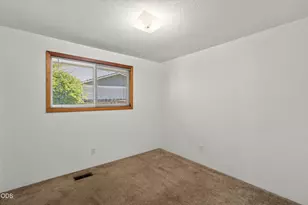 7680 Gladstone Ave, White City, OR 97503 - Photo 25