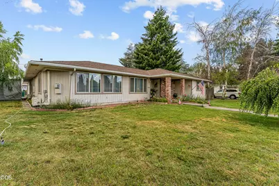 5545 Sylvia Avenue, Klamath Falls, OR 97603 - Photo 5