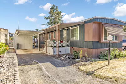 2385 Table Rock Road #SPC 79, Medford, OR 97501 - Photo 1