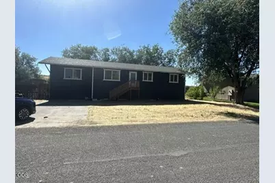 3025 Greenleaf, Malin, OR 97632 - Photo 1