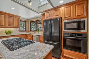 57785 Ribes Ln, Sunriver, OR 97707 - Photo 25
