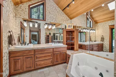 57785 Ribes Lane #4, Sunriver, OR 97707 - Photo 43