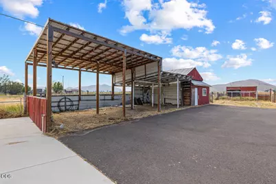 1140 Morningside Lane, Klamath Falls, OR 97603 - Photo 35