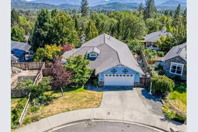 209 NW Stone Fly Court, Grants Pass, OR 97526 - Photo 37