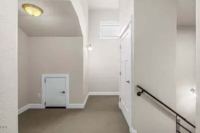 965 Camelot Drive, Ashland, OR 97520 - Photo 15