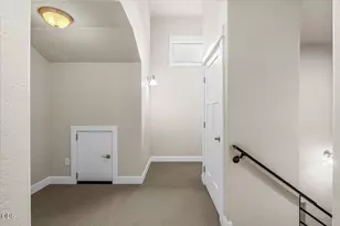 965 Camelot Dr, Ashland, OR 97520 - Photo 15