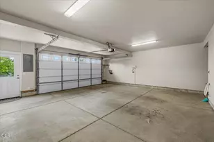 965 Camelot Dr, Ashland, OR 97520 - Photo 23