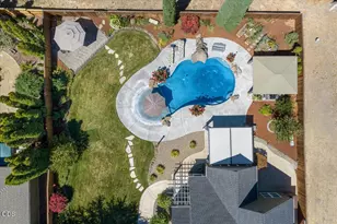 345 Meadow Lark Way, Central Point, OR 97502 - Photo 3