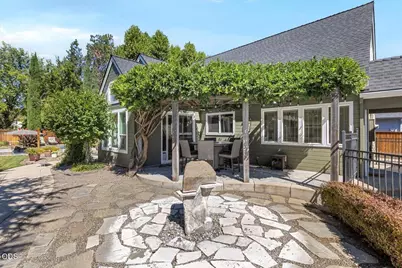 345 Meadow Lark Way, Central Point, OR 97502 - Photo 5