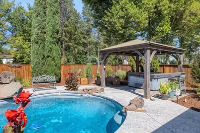 345 Meadow Lark Way, Central Point, OR 97502 - Photo 7