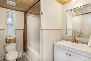 17265 Canvas Back Dr, Bend, OR 97707 - Photo 17