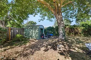 1766 Howell Ave, Medford, OR 97501 - Photo 15