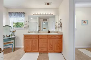 649 Spring Valley Dr, Medford, OR 97501 - Photo 29