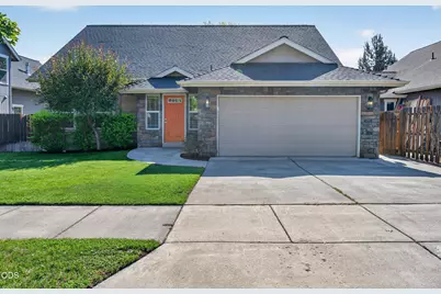 3190 NE Delmas Street, Bend, OR 97701 - Photo 1