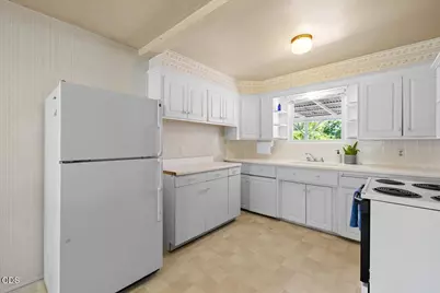 1650 Grand Avenue, Medford, OR 97504 - Photo 7