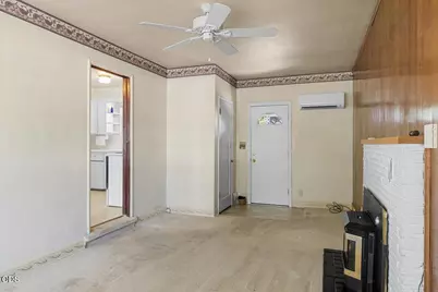 1650 Grand Avenue, Medford, OR 97504 - Photo 5