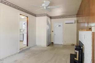 1650 Grand Ave, Medford, OR 97504 - Photo 5