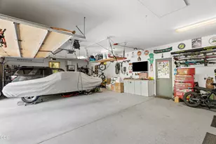 19501 Sunshine Way, Bend, OR 97702 - Photo 61