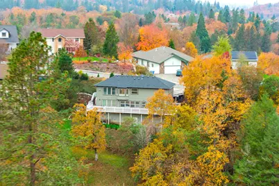 1550 Panoramic Loop, Grants Pass, OR 97527 - Photo 43