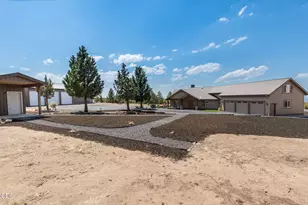 13601 SW Harrison Wy, Powell Butte, OR 97753 - Photo 9