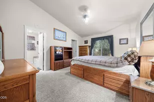 2142 NW Nickernut Ave, Redmond, OR 97756 - Photo 21