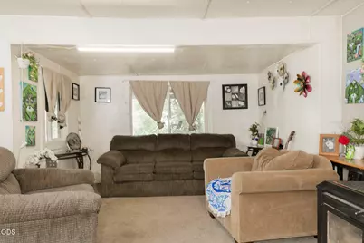 800 Homewood Road, Grants Pass, OR 97527 - Photo 3