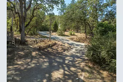 800 Homewood Road, Grants Pass, OR 97527 - Photo 15
