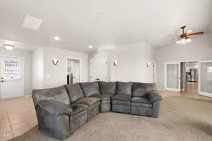 4935 Cherry Ln, Medford, OR 97504 - Photo 35