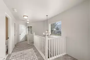 4935 Cherry Ln, Medford, OR 97504 - Photo 35