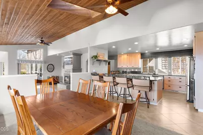 4935 Cherry Lane, Medford, OR 97504 - Photo 25