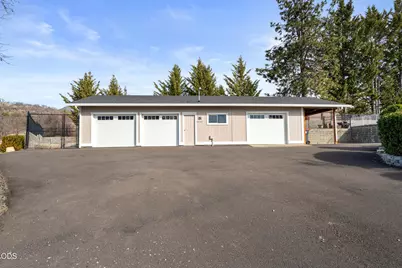 4935 Cherry Lane, Medford, OR 97504 - Photo 63